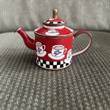 Kelvin Chen Enamel on Copper