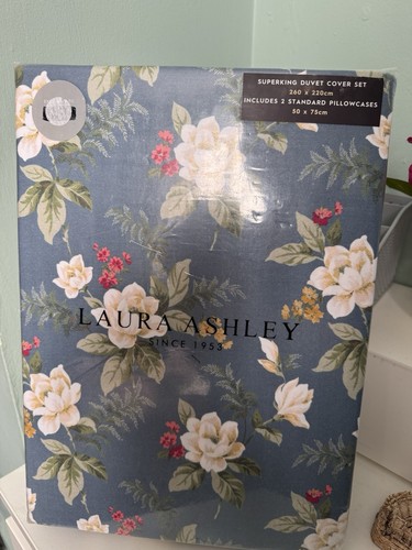 Laura ashley gardenia midnight - laura,