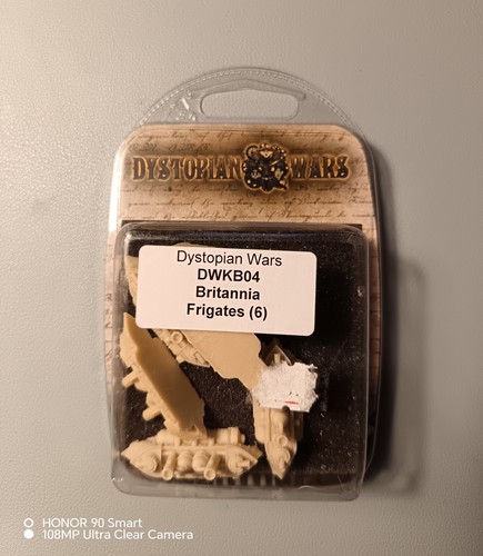 Dystopian wars britannia - dystopian,