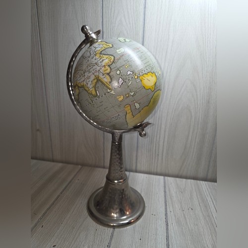 Vtg hammered silver metal - vtg,