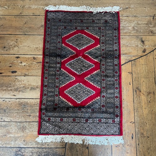 Vintage wool rug - wool, knotted