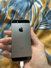 Apple iPhone SE 1st