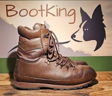 Altberg Defender lightweight