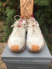 mens palladium troop runner
