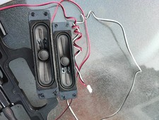 Technika led 40-248 speakers