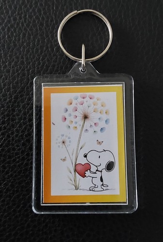 Snoopy dandelion keyring - snoopy,