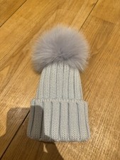 Stunning fur bobble hat baby - bobble,