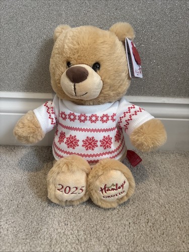 Hamleys 2025 grotto - grotto, bear