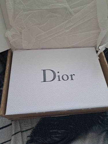 Dior white shoe - white,