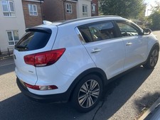 Kia Sportage 2.0crdi 2014 Breaking Parts Spares casa / artic  White 4x4