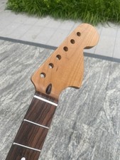 22 Frets Strat Roasted Maple