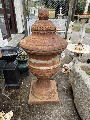 Superb large jardiniere garden - large,