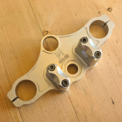 Cbr900rr custom top yoke - top, with