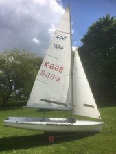 470 sailing dinghy