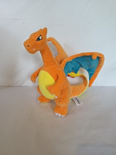 Official pokémon charizard - pokémon,