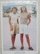 SIRDAR Wash'n'Wear Pure Cotton Crepe DK Double Knitting Pattern Tops No. 9950