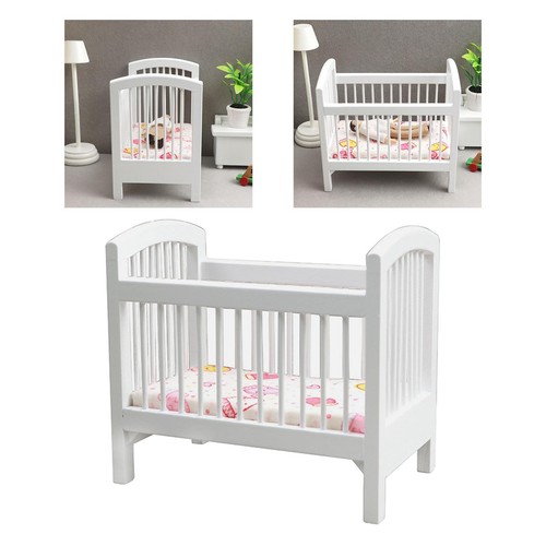 Dollhouse wooden crib - 1:12,