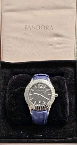 Working nwt pandora - pandora, black
