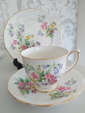 cup saucer and plate, queen anne, old country spray, excellent condition, 