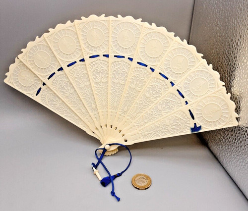 Vintage nyloplast cream - vintage,