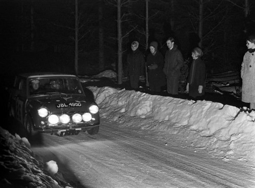 Mini cooper 1967 rally car - rally,
