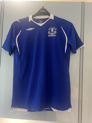 Vintage everton shirt signed - vintage,