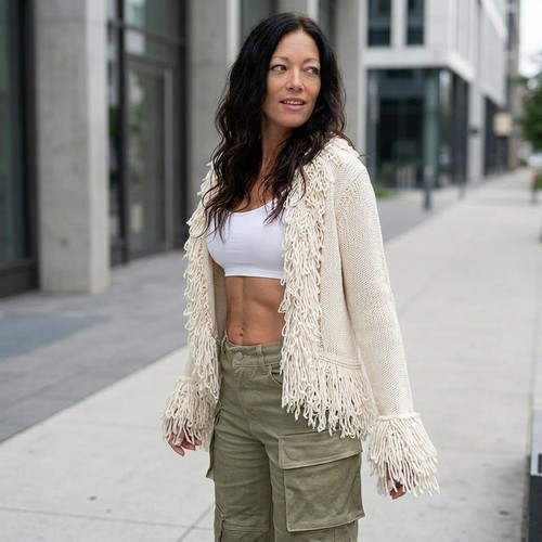 Cream loop fringes knitted - cream,