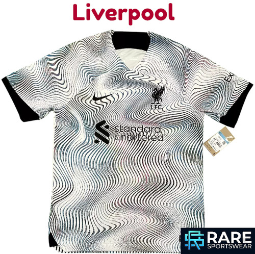 Liverpool 2022 away football - 2022,