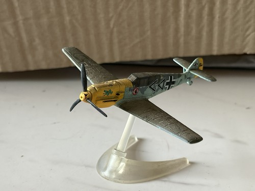 Corgi messerschmitt 109e - corgi,