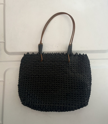 Black woven straw top - black,