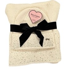 Juicy Couture Hat & Scarf Set