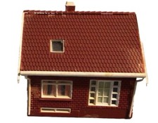 Nice Little Railway Cottage OO HO