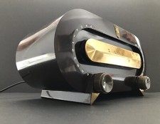 Vintage Zenith Bakelite Consol-Tone Radio - Model H511Y "Racetrack" Brown Walnut