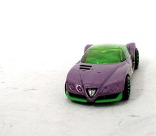 Hot Wheels Golden Arrow Purple