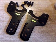 Hardtop front mounting bracket