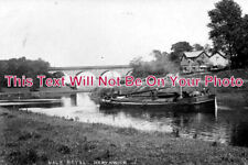 CH 425 - River Weaver, Northwich, Cheshire