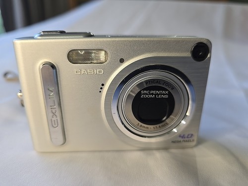 Casio exilim 4 0mp - casio, 4.0mp