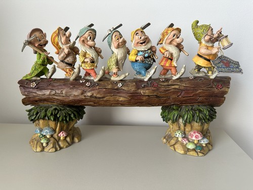 Disney traditions enesco - disney,