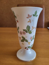 Wedgwood Bone China Wild Strawberry Small Vase - No Damage
