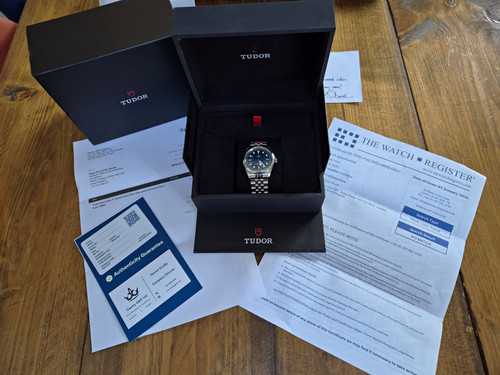 Tudor black bay one - tudor,