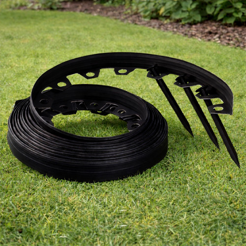 Lawn grass edging - lawn/grass, edge