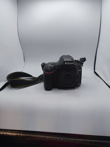 Nikon d610 - (body,