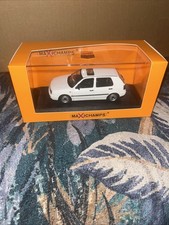 VOLKSWAGEN VW GOLF 3 4D WHITE