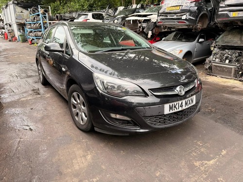 Vauxhall astra 2014 black - 2014,