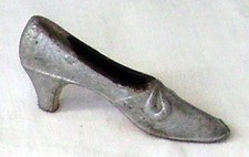 ANTIQUE VICTORIAN MINIATURE