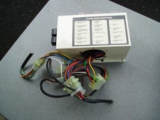 CARAVAN  ZIG 12V FUSE / RELAY PANEL AVONDALE RIALTO 2003
