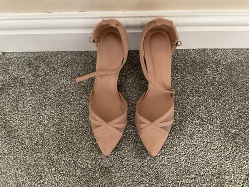 Gorgeous ladies shoes size - shoes,