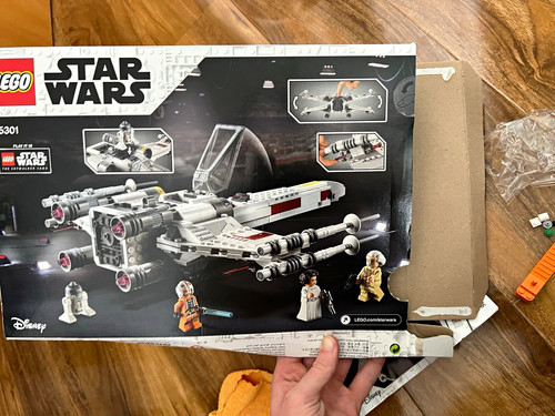 Lego star wars 75301 luke - lego,
