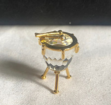 SWAROVSKI CRYSTAL MEMORIES –