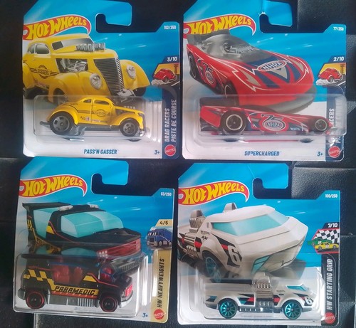 Four hot wheels - cars., pass'n